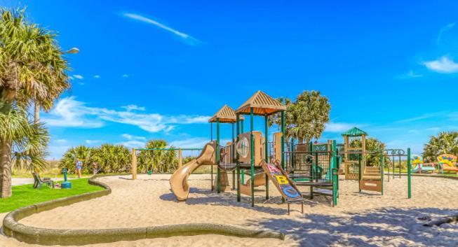 Stunning Ocean Lakes House- Arcade Games And More! 1076 *