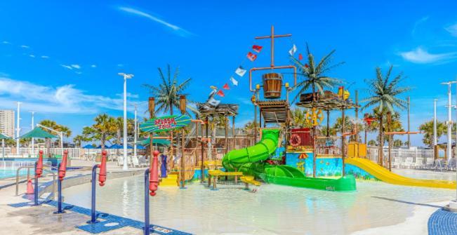 Stunning Ocean Lakes House- Arcade Games And More! 1076