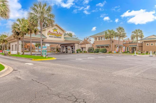 Stunning Ocean Lakes House- Arcade Games And More! 1076 Holiday home