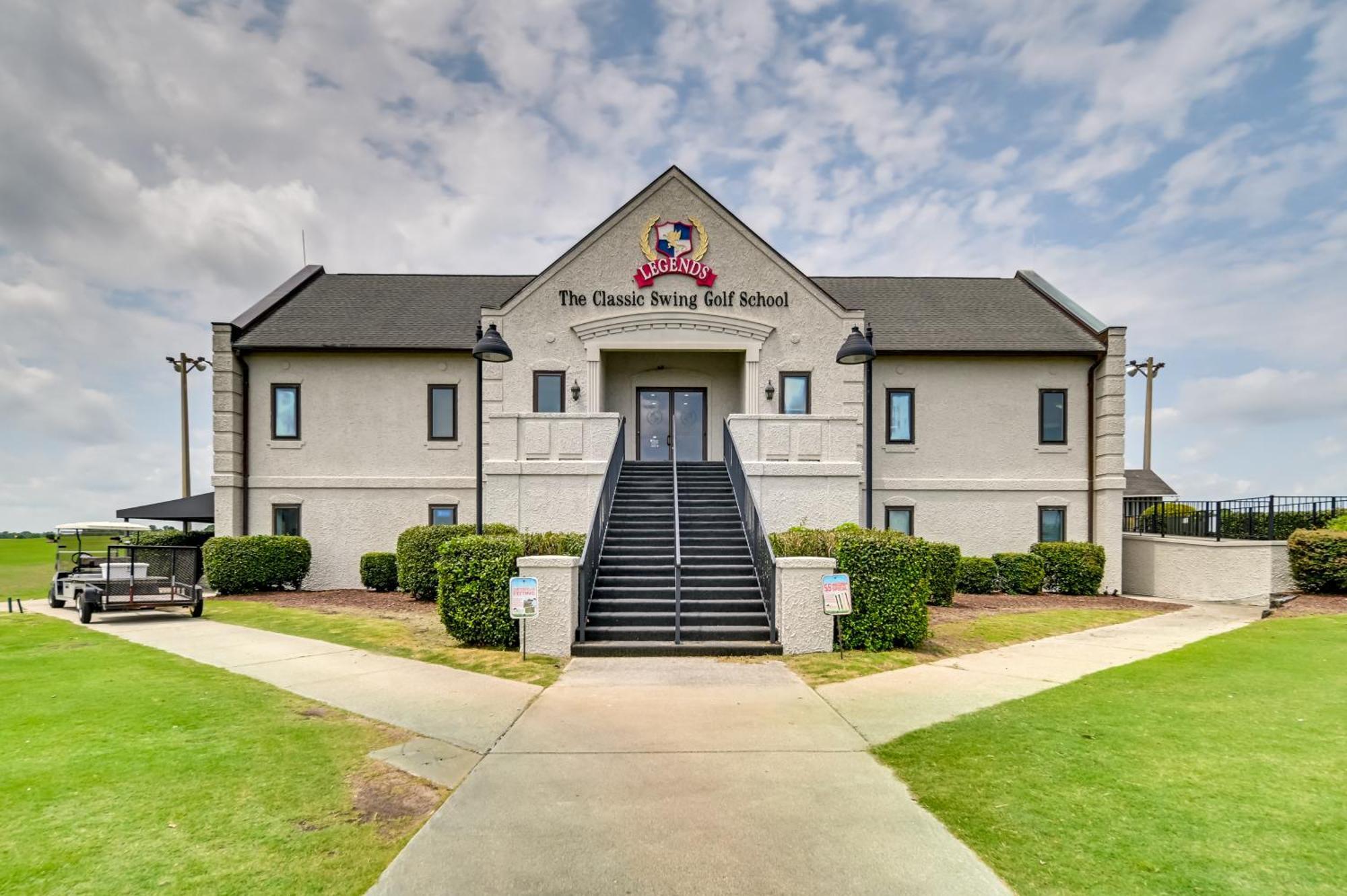 Myrtle Golf Courses And Pool Access! Apartment