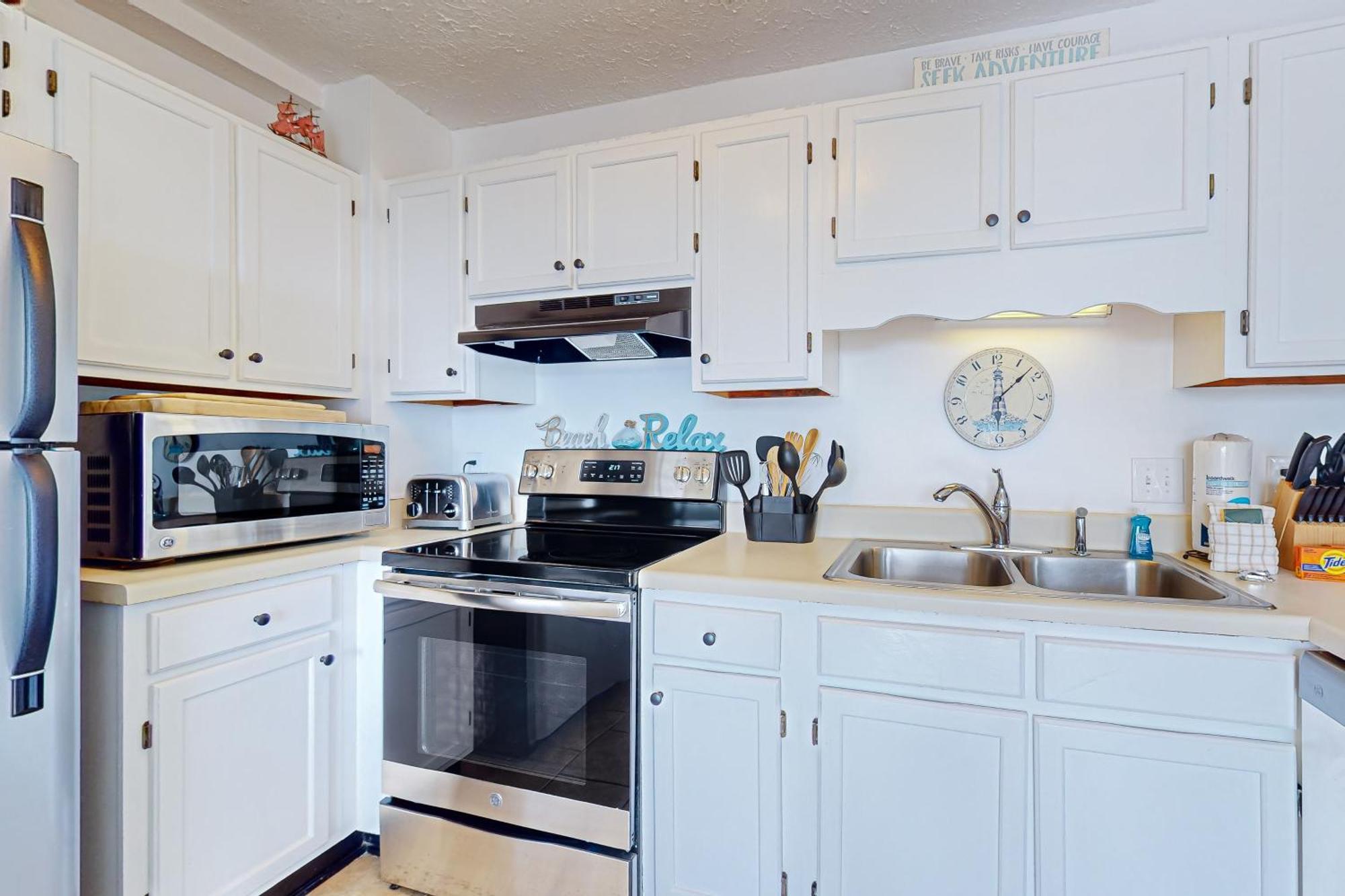 Myrtle B-446 Apartment *