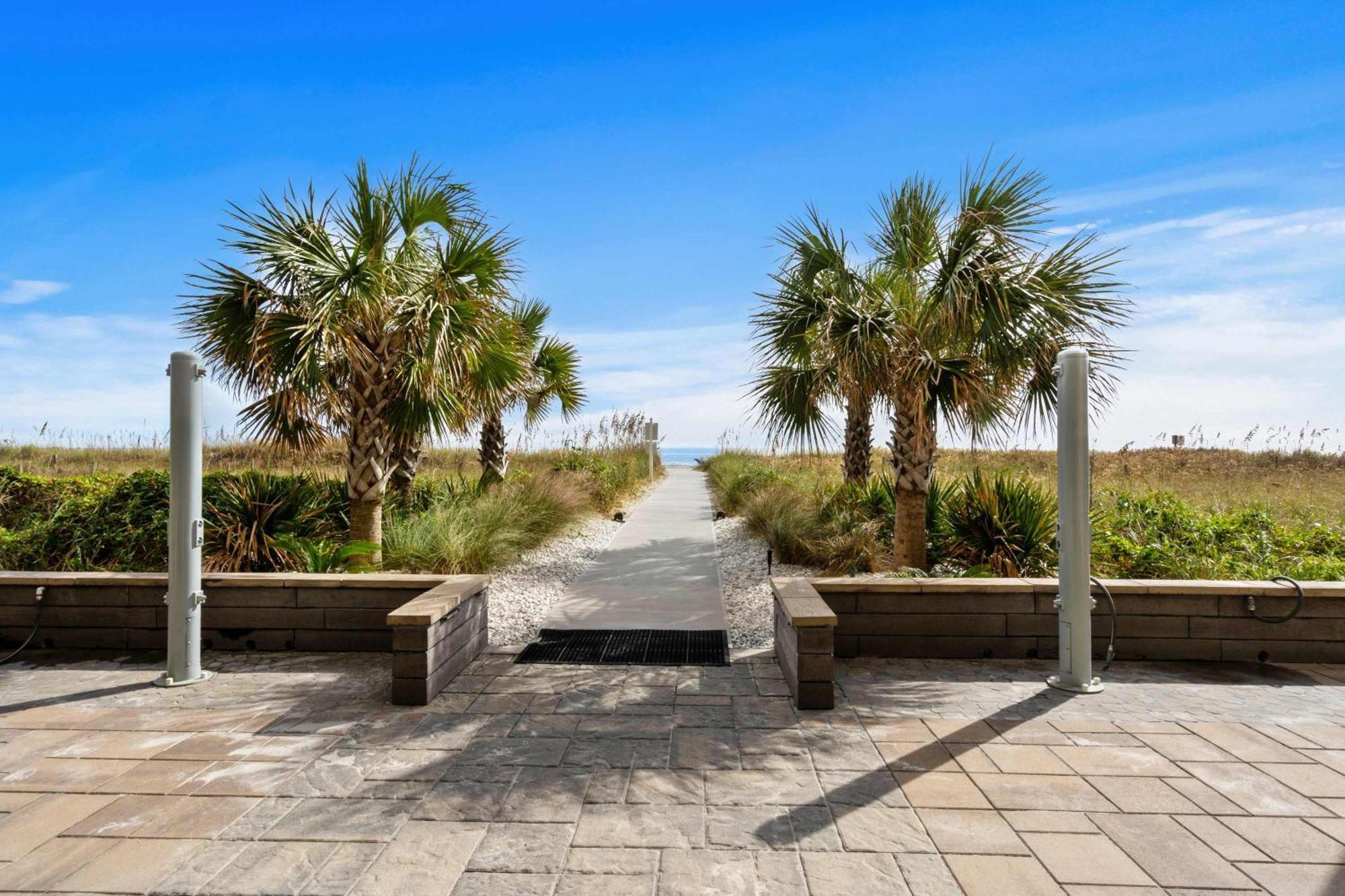Windemere Beachfront Oasis With Hot Tub And Pool Access Myrtle Beach