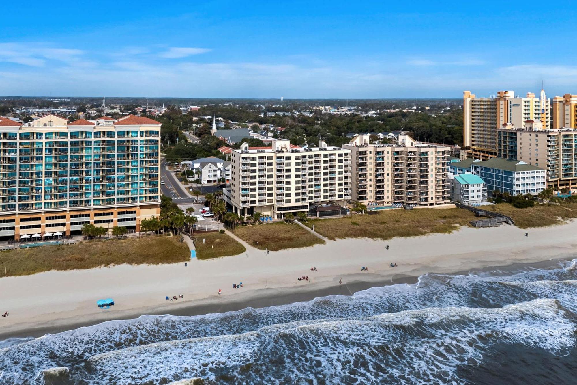 Windemere Beachfront Oasis With Hot Tub And Pool Access * Myrtle Beach
