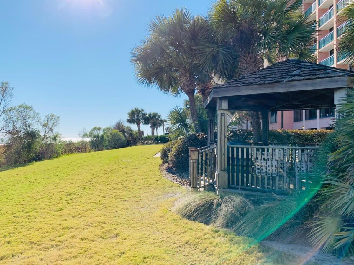 Apartment Castle #8 Ocean Front Great *