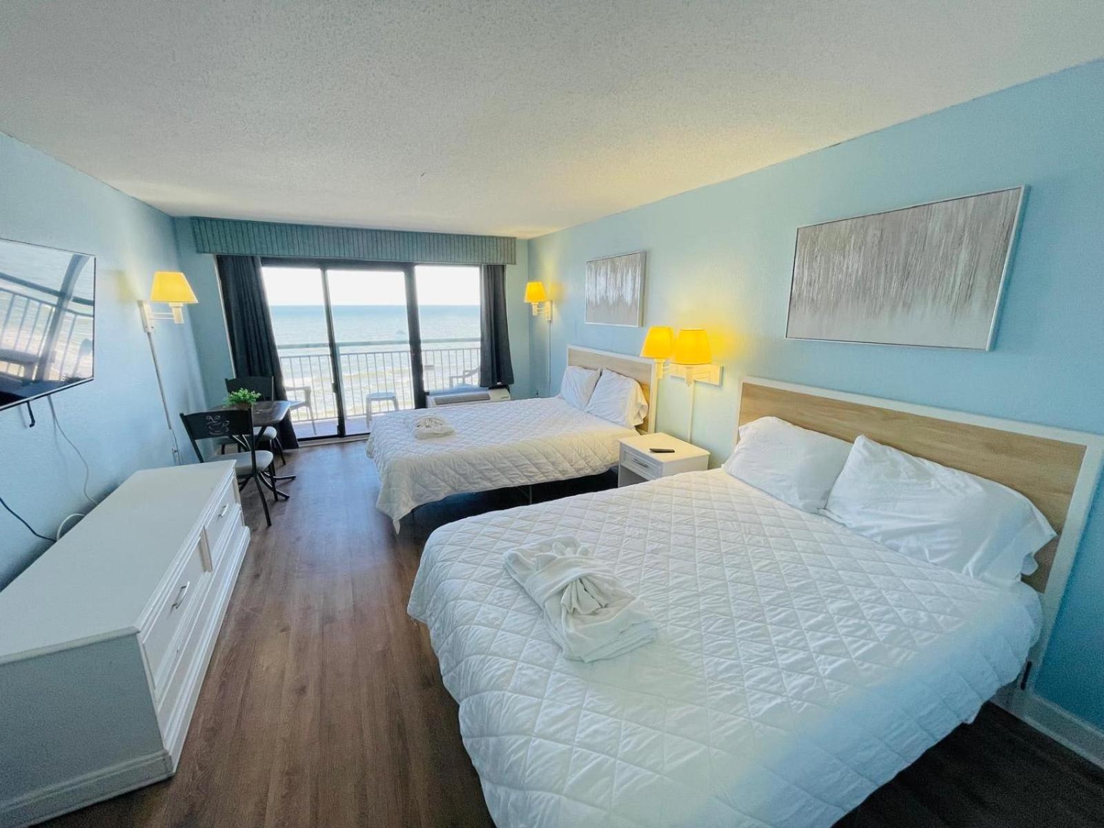 Castle #8 Ocean Front Great *