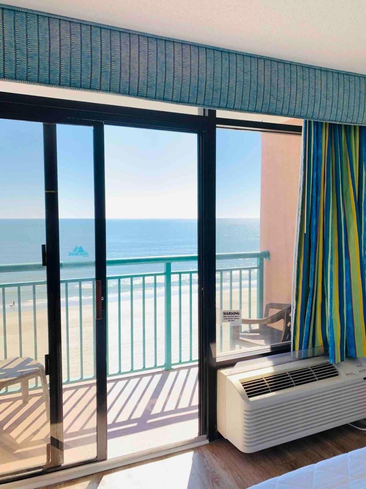 Apartment Castle #8 Ocean Front Great *