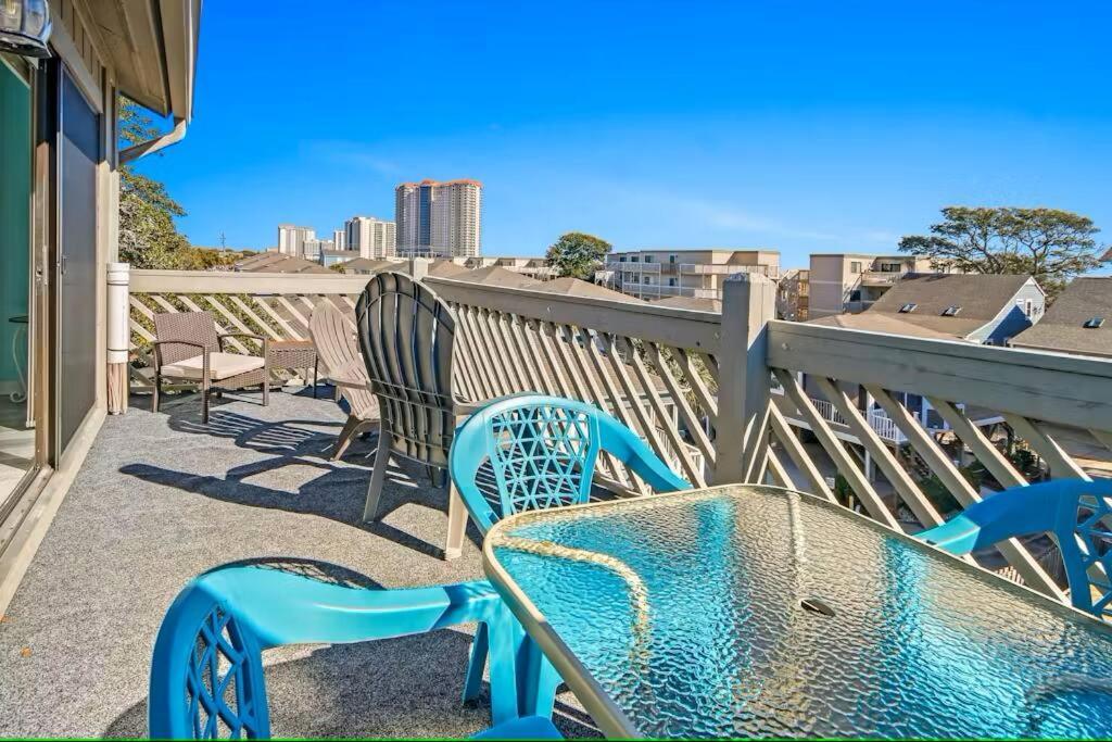 Apartment Shore Drive At Shipwatch Pointe Ii 2 Bed-2 Bath *