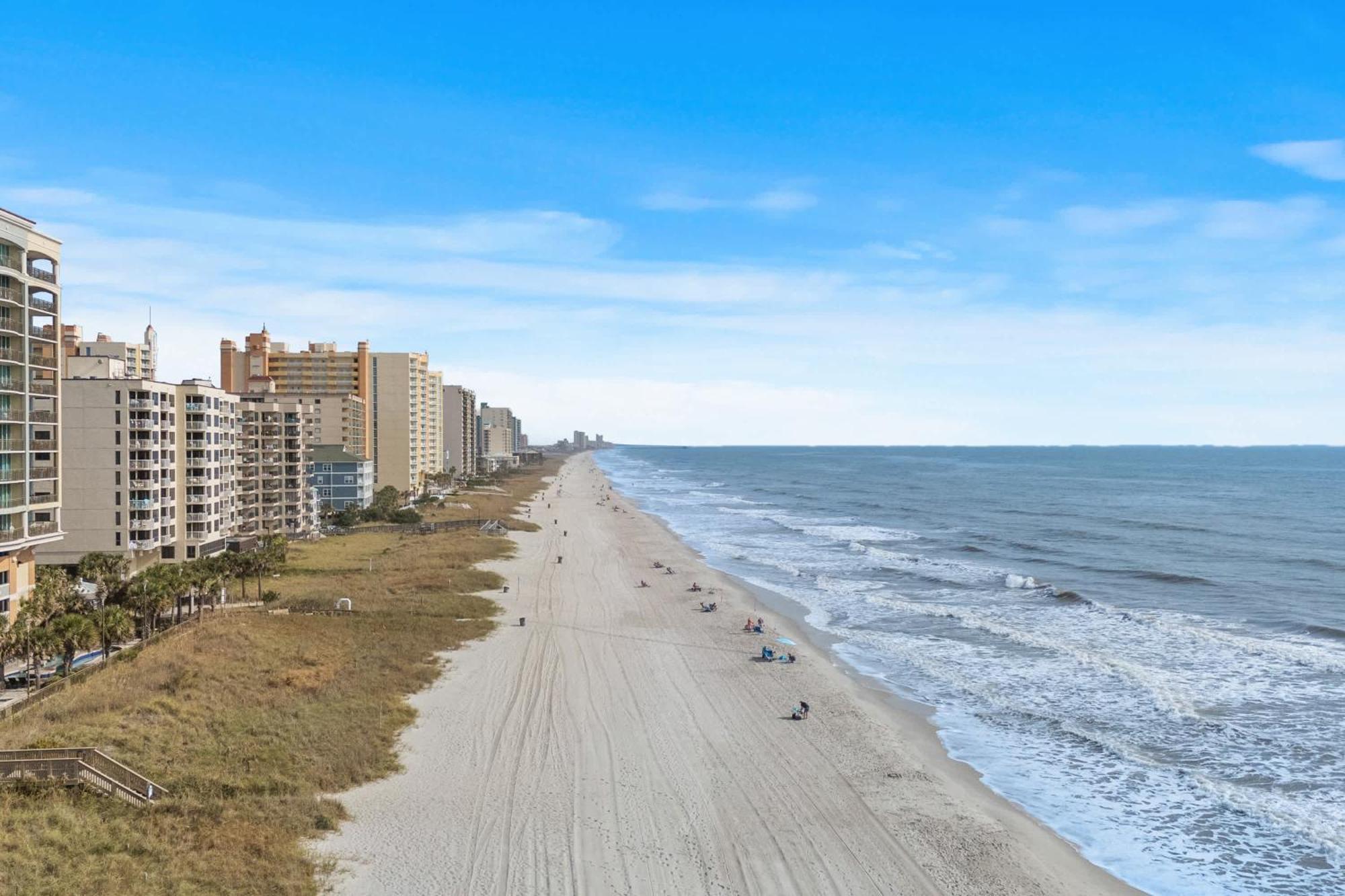 Windemere Beachfront Oasis With Hot Tub And Pool Access Holiday home Myrtle Beach