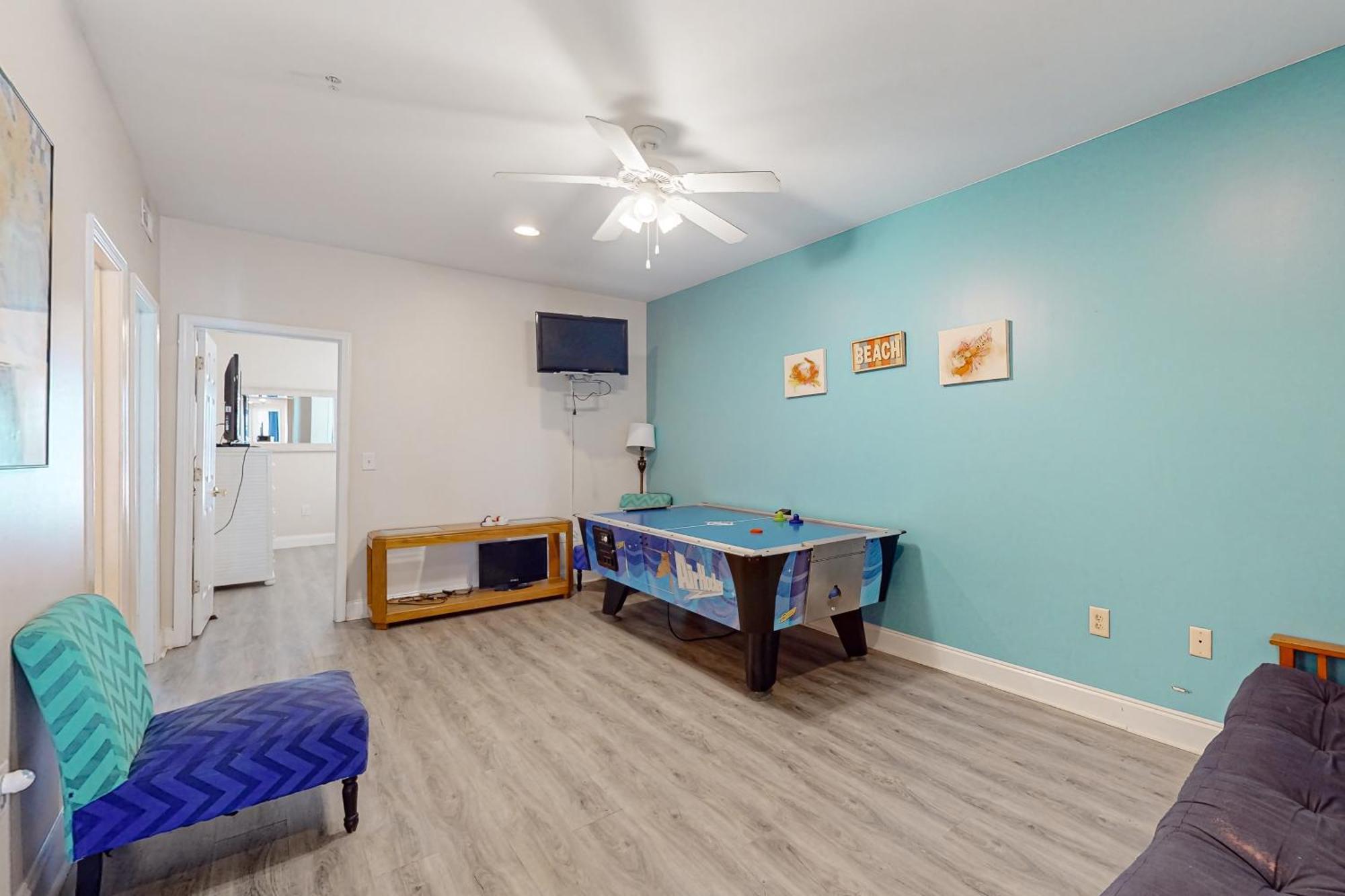 Coconut Grove 202 Apartment Myrtle Beach
