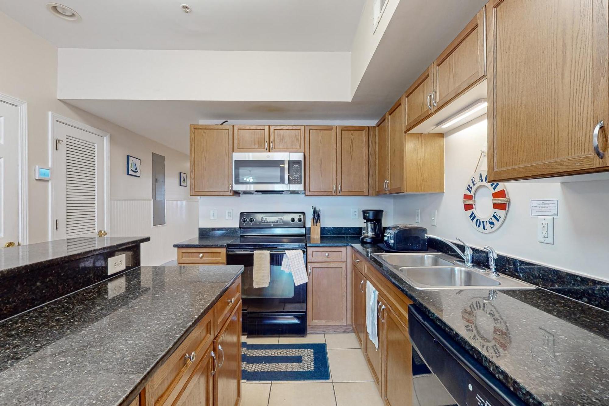Coconut Grove 202 Apartment Myrtle Beach
