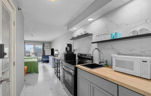 Sleek And Modern Double Queen Suite! Ocean Views- Sea Mist 51209 * Myrtle Beach
