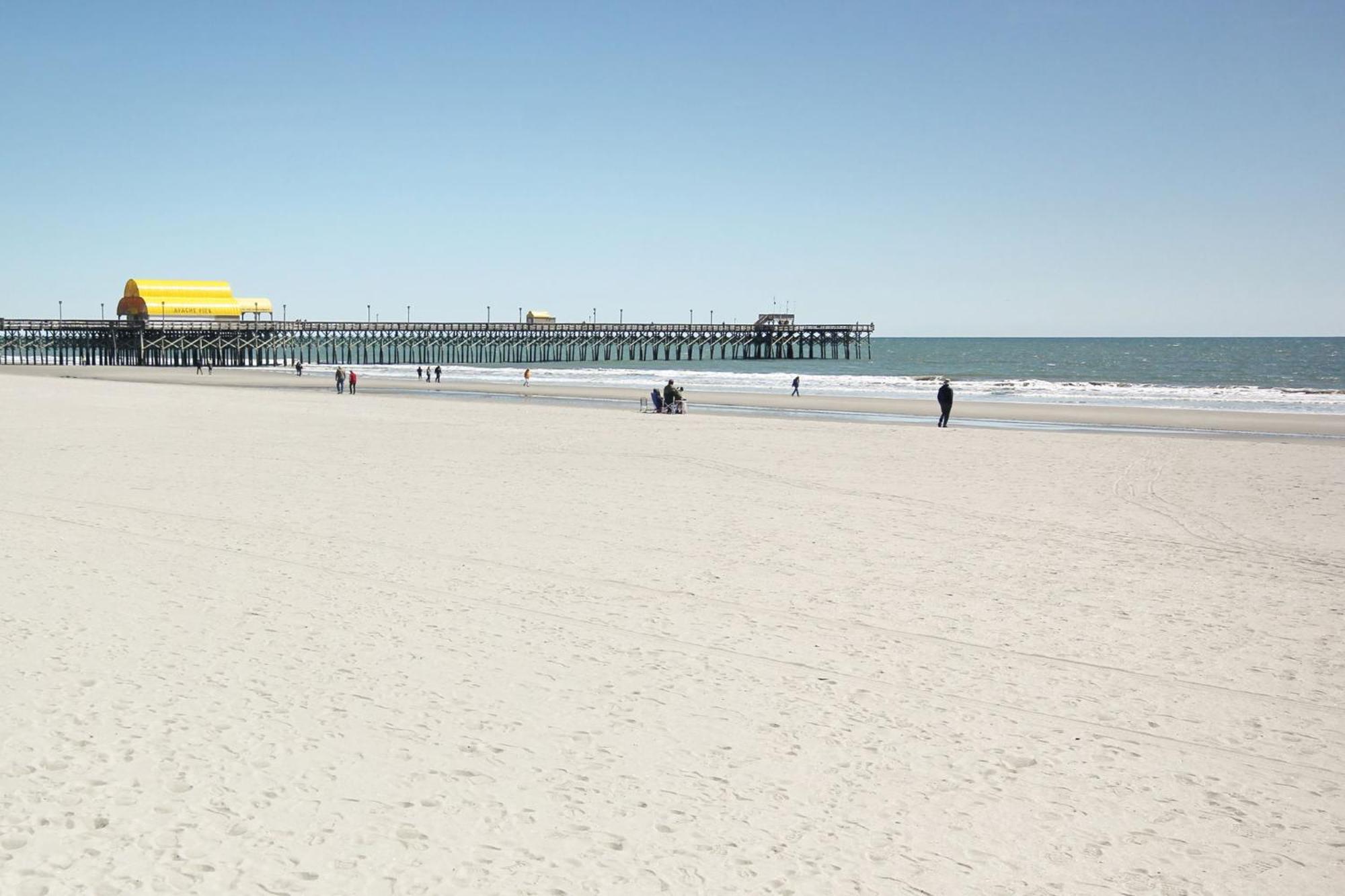 Arcadian Dunes 2-bedroom 2 Baths On The Holiday home Myrtle Beach