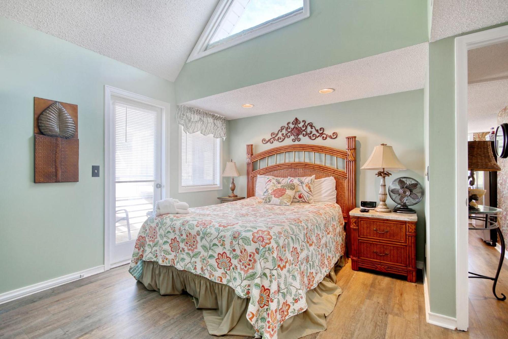 Arcadian Dunes 2-bedroom 2 Baths On The *