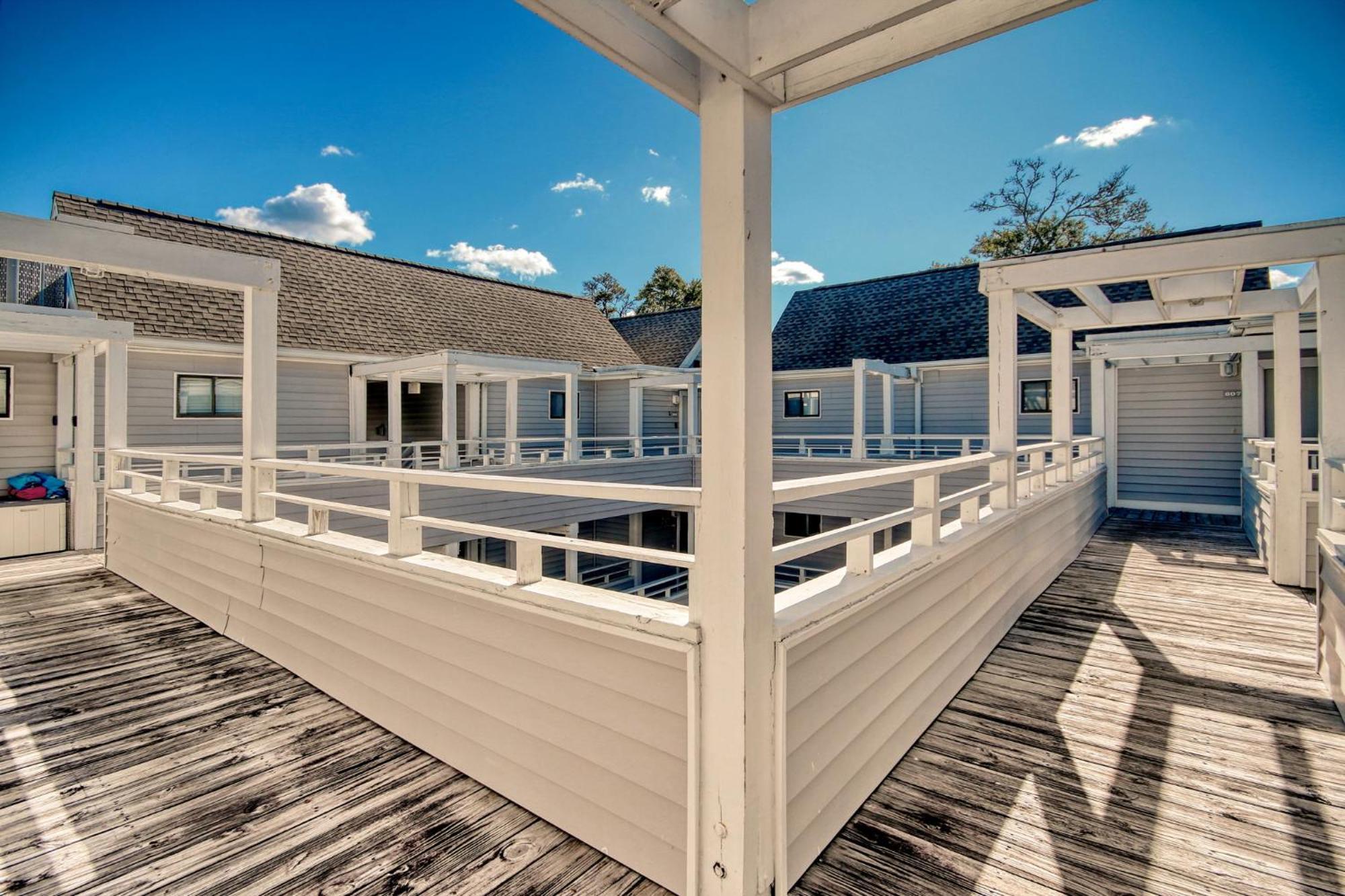 Arcadian Dunes 2-bedroom 2 Baths On The Holiday home *