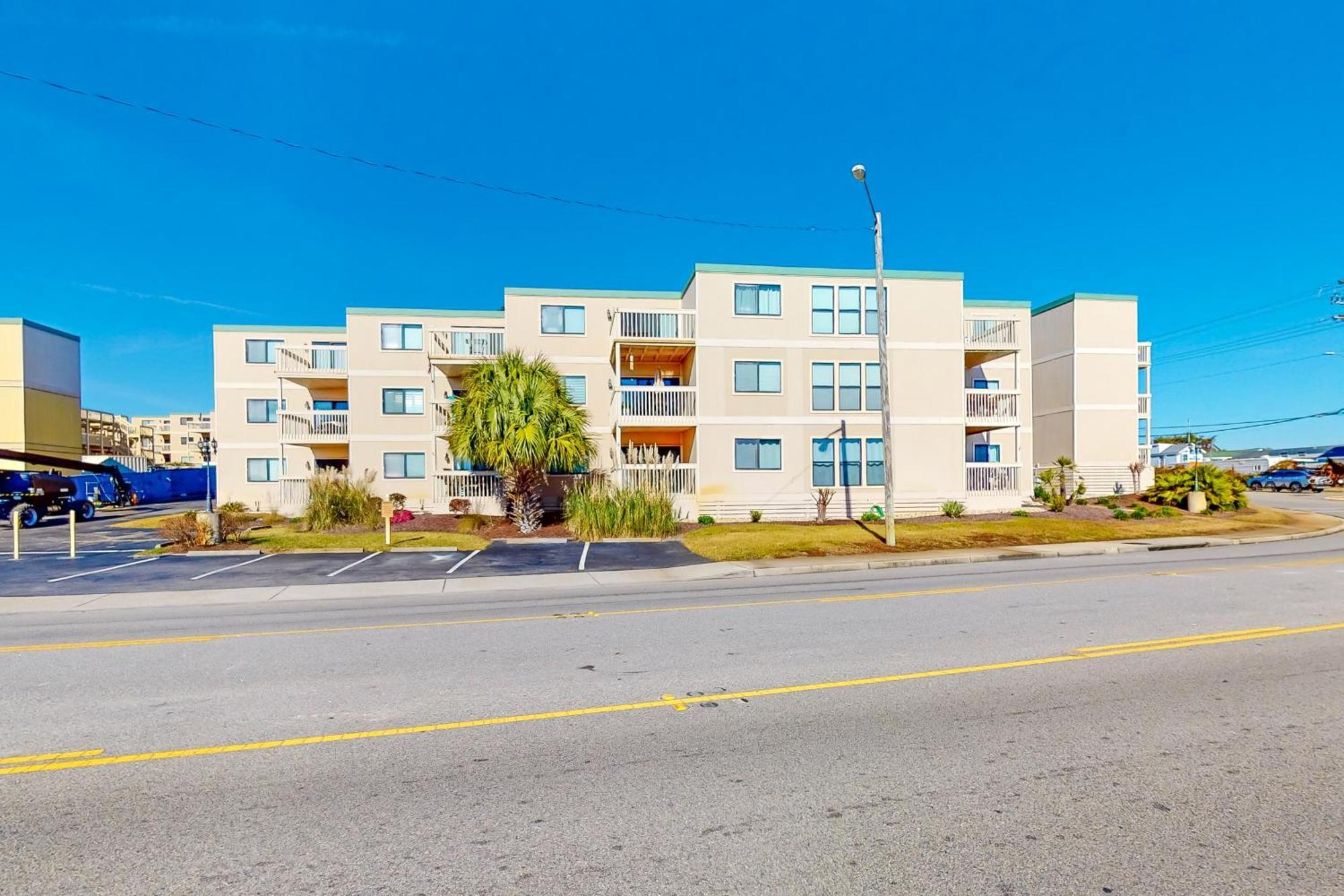 Ocean Bridge 4-b19 Apartment *