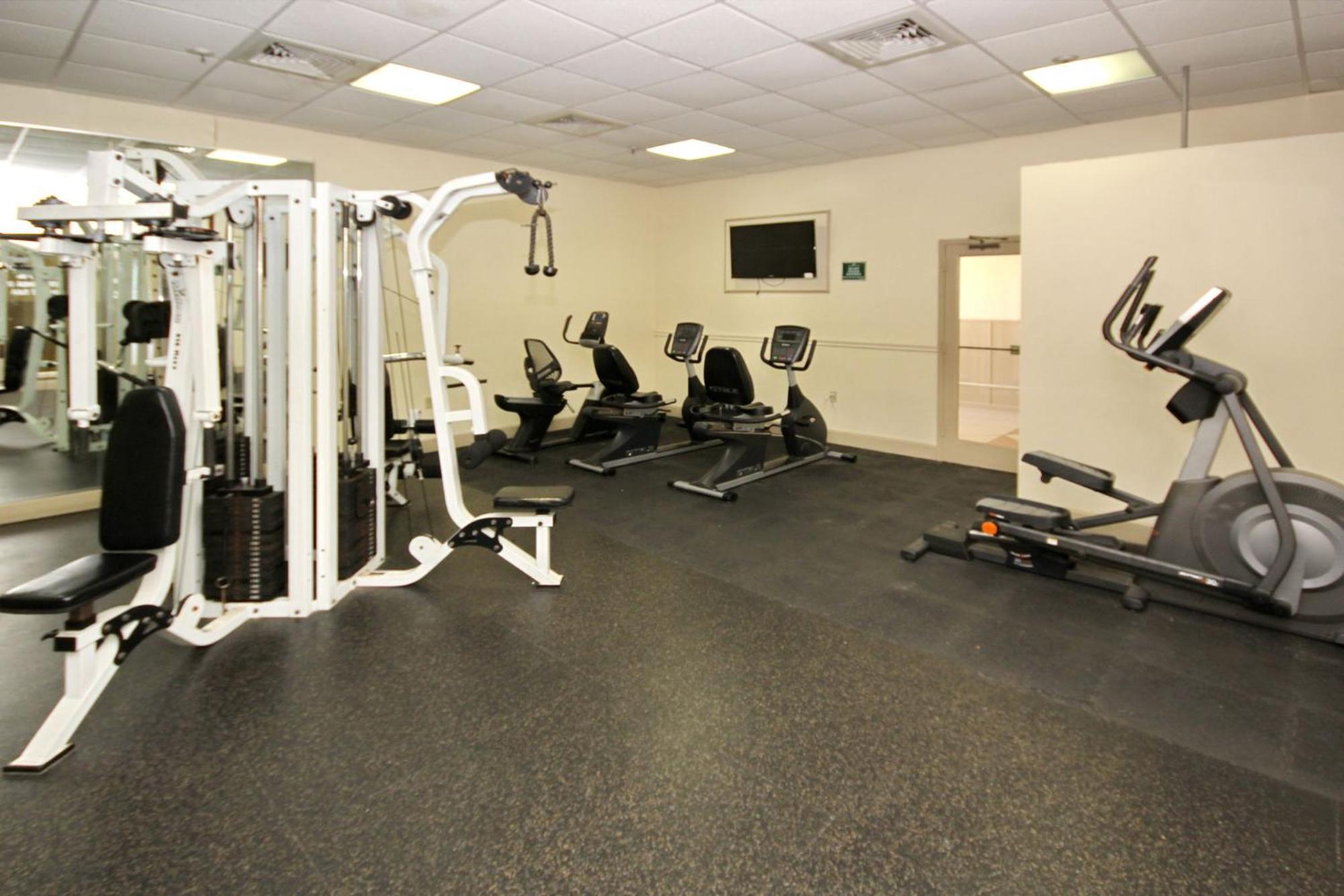 On The 2 Bed 2 Bath 1st Floor