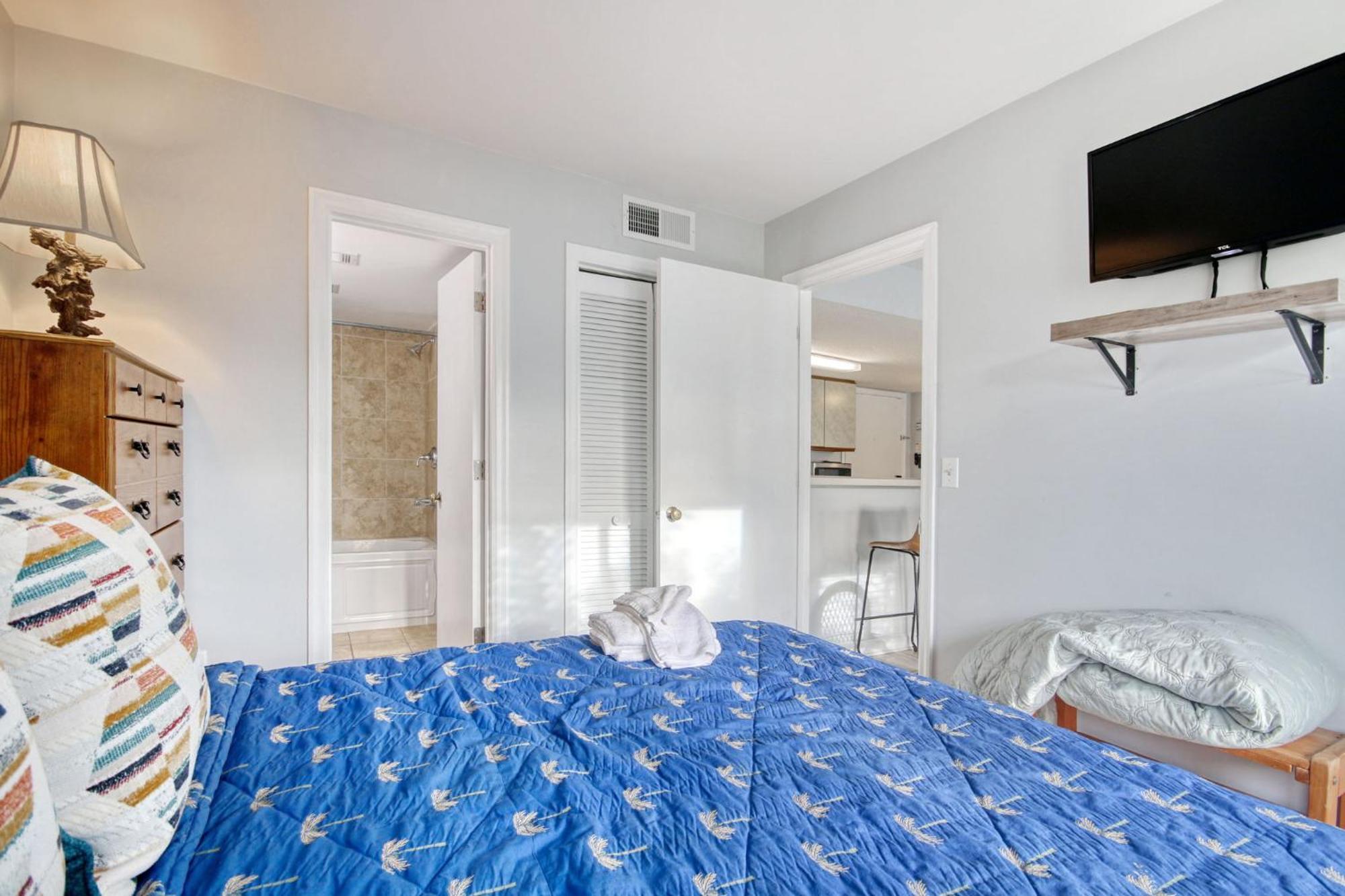 On The 2 Bed 2 Bath 1st Floor Myrtle Beach