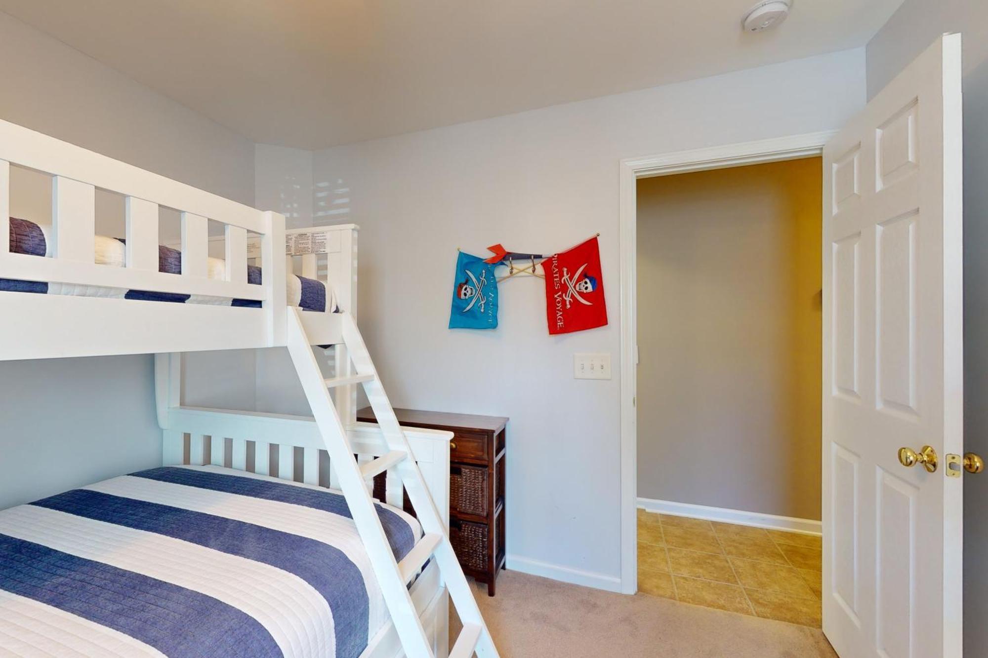 Sterling Pointe 120-a At Wachesaw Iii Apartment