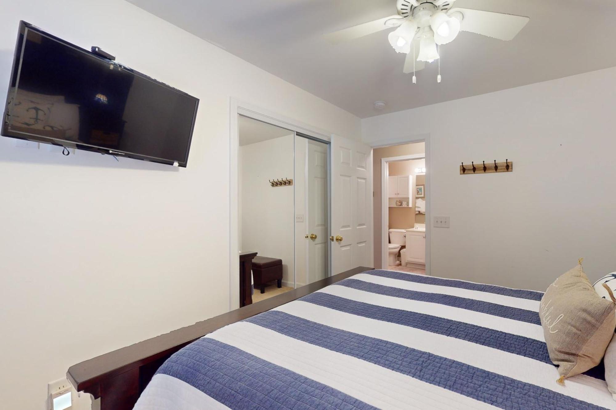 Sterling Pointe 120-a At Wachesaw Iii Apartment