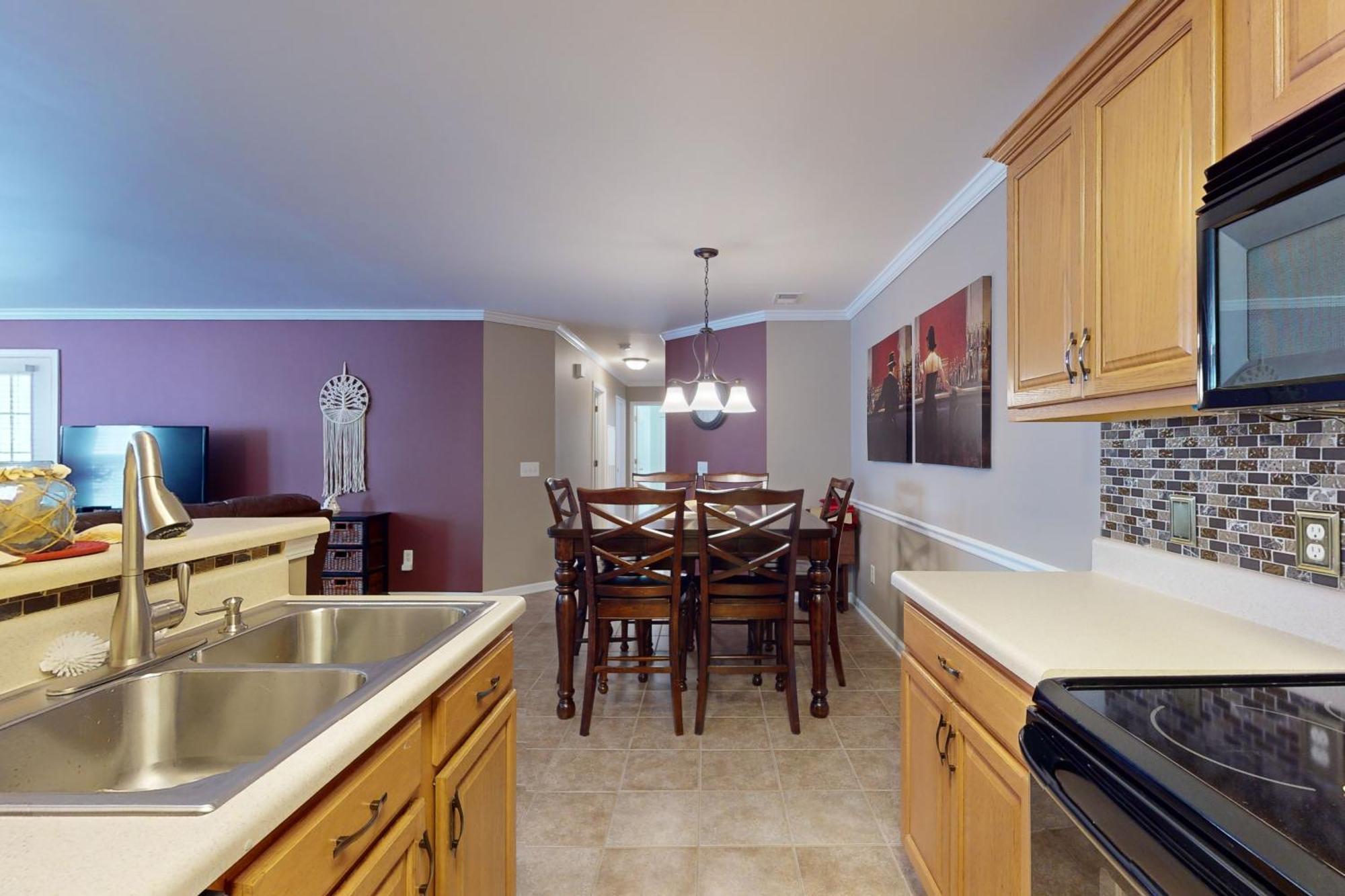 Sterling Pointe 120-a At Wachesaw Iii Apartment *