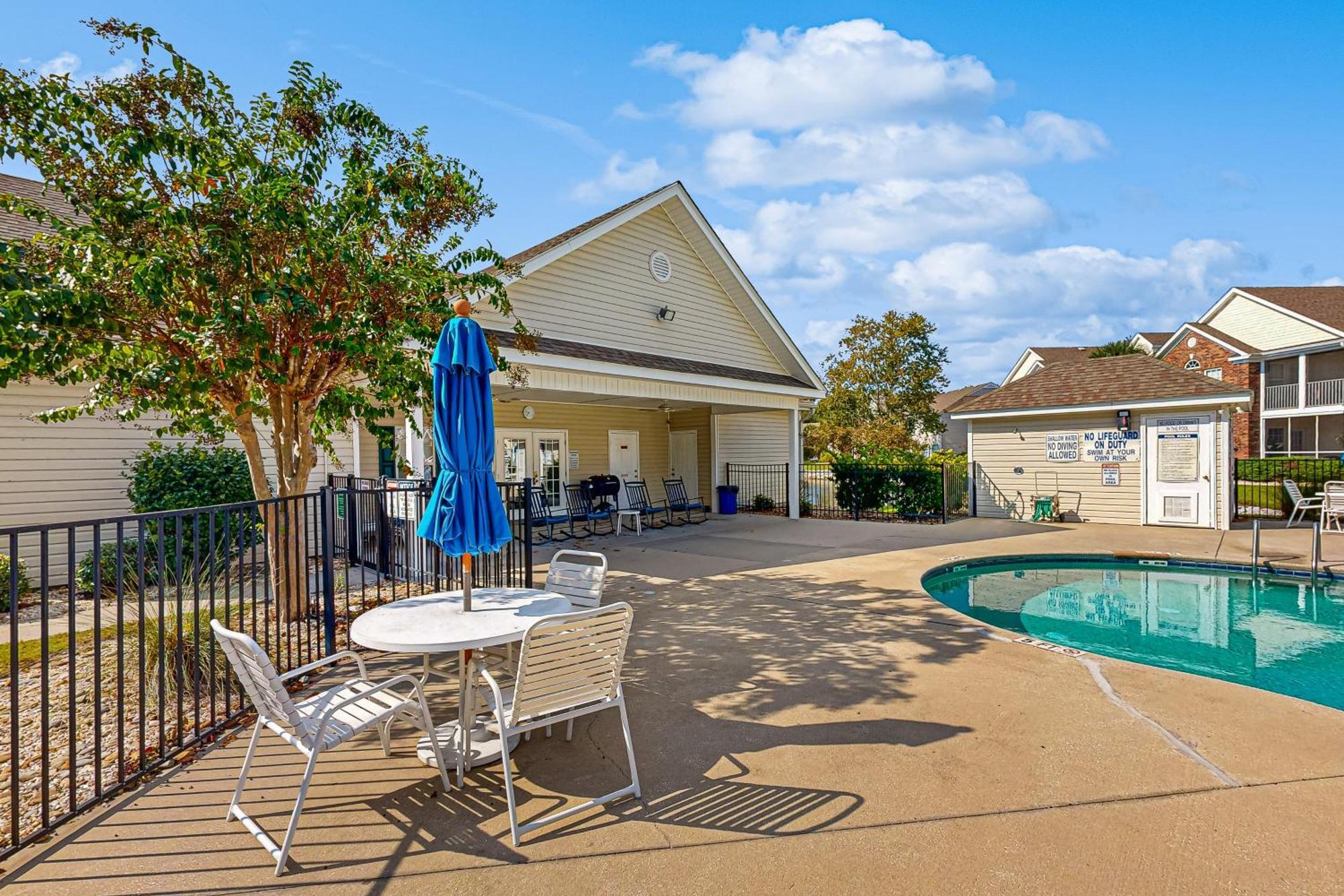 Sterling Pointe 120-a At Wachesaw Iii Apartment