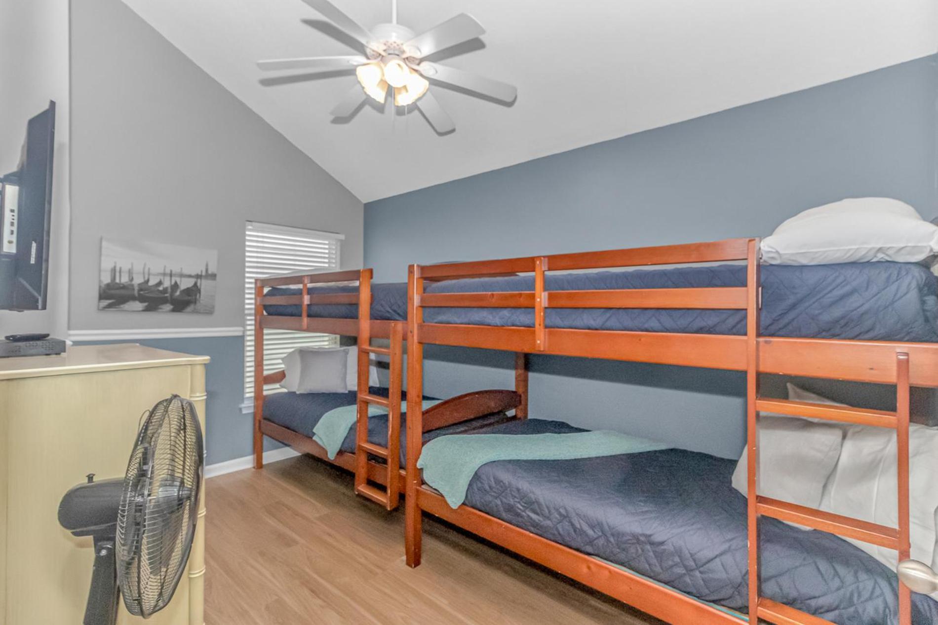 Stunning Ocean Lakes House- Arcade Games And More! 1076