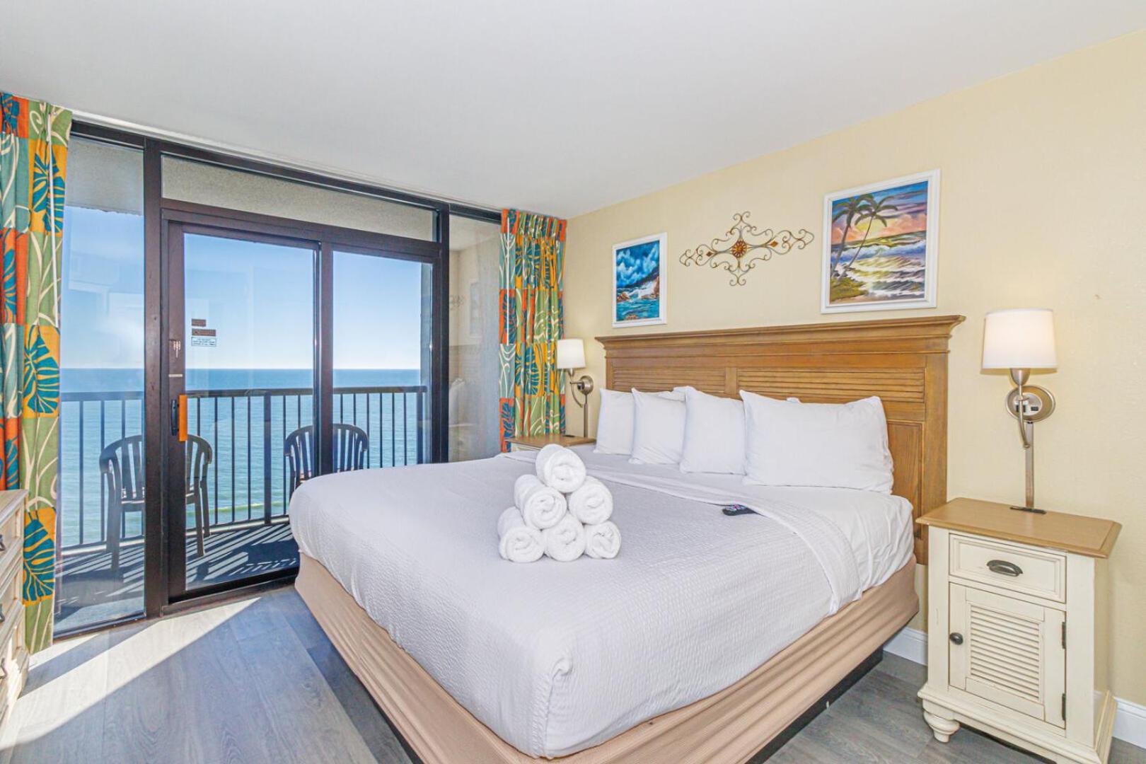 Oceanfront 3 Bedroom Condo- Newly Renovated-compass Cove North 1416