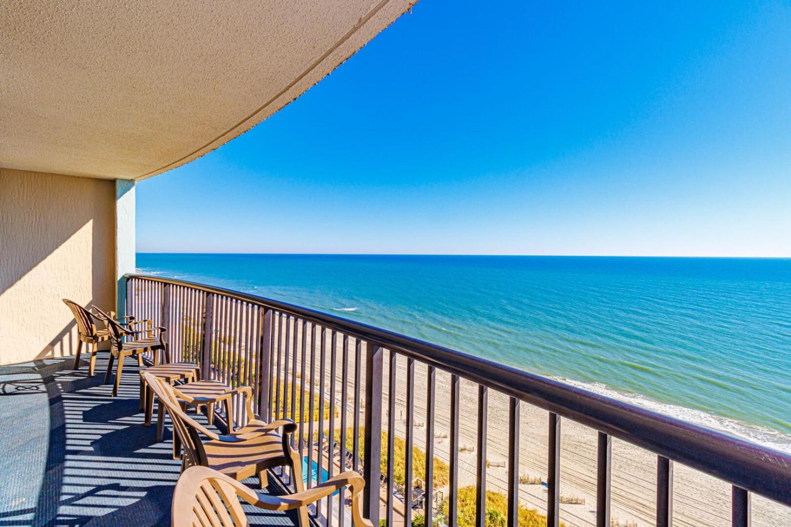 Holiday home Oceanfront 3 Bedroom Condo- Newly Renovated-compass Cove North 1416
