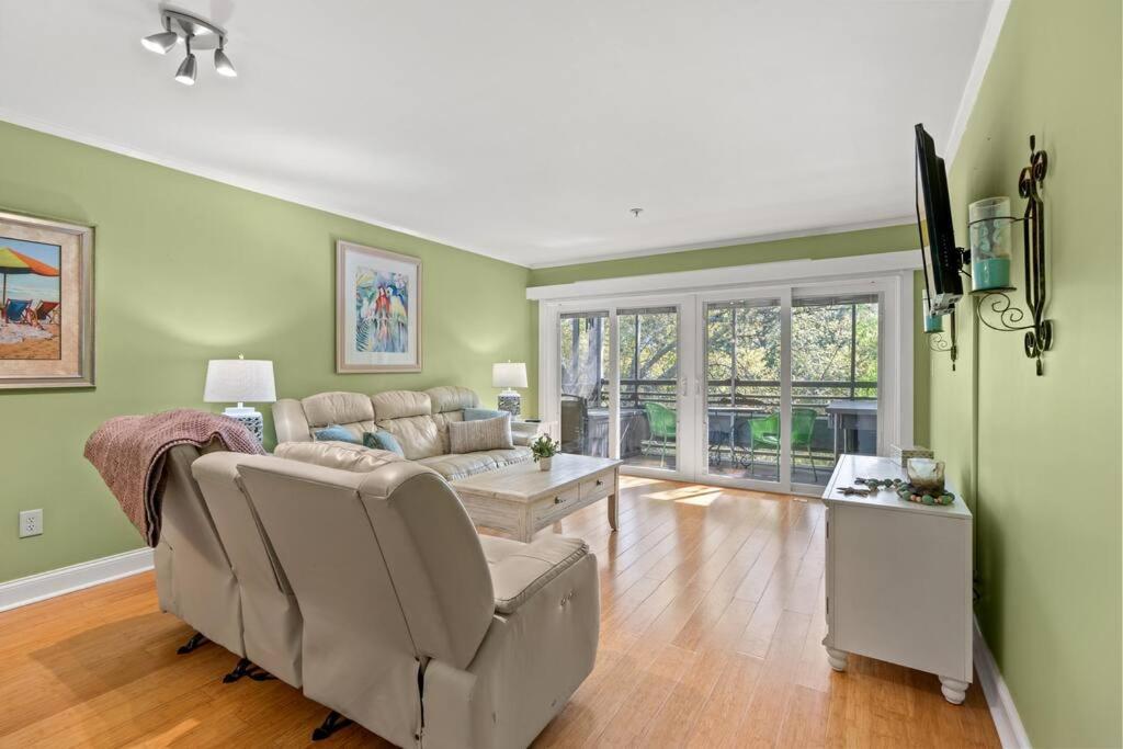 Apartment Off-season Rates! Indoor Pool And Hot Tub Myrtle Beach
