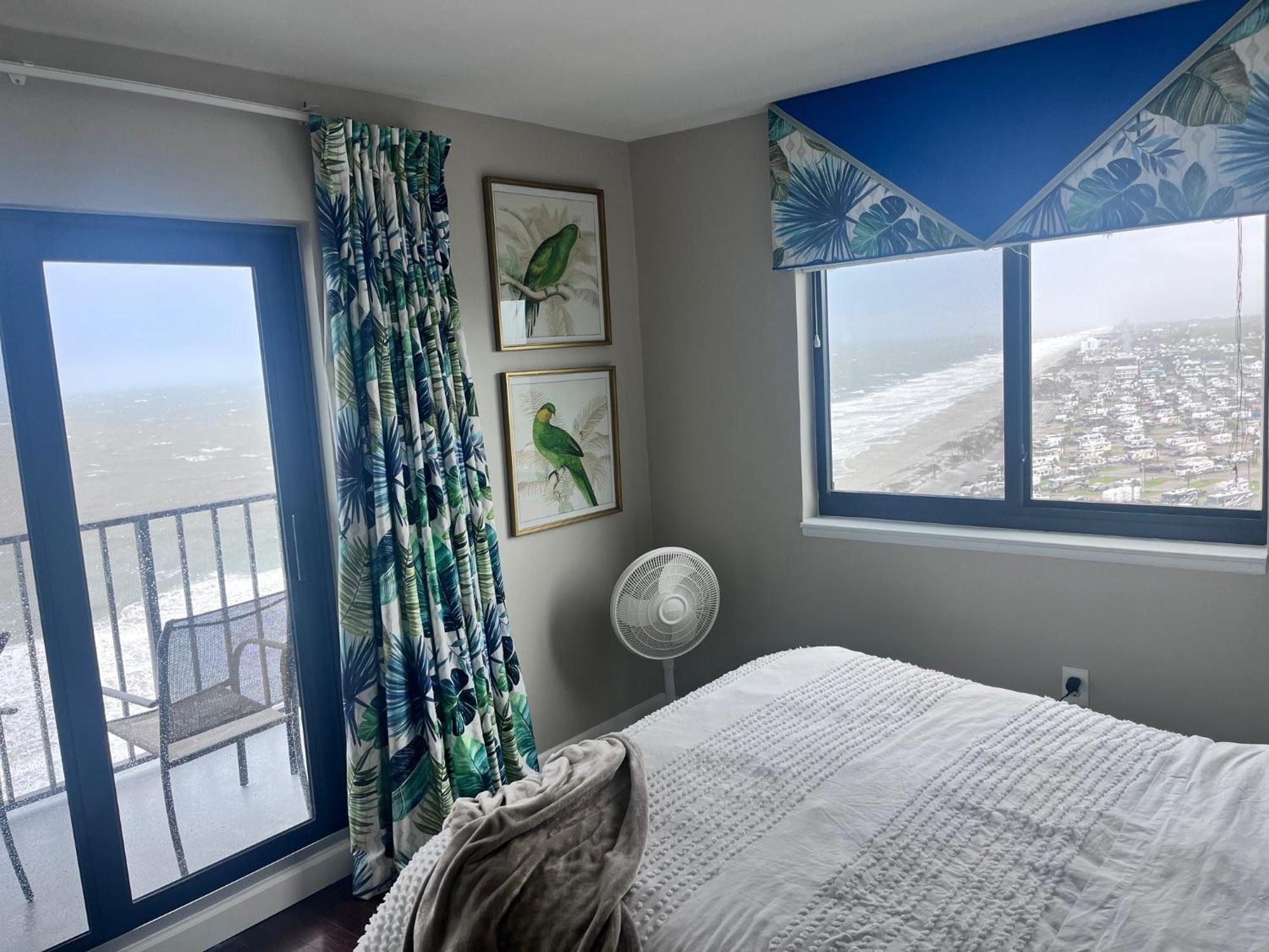 Ocean Breeze Escape! Myrtle Beach