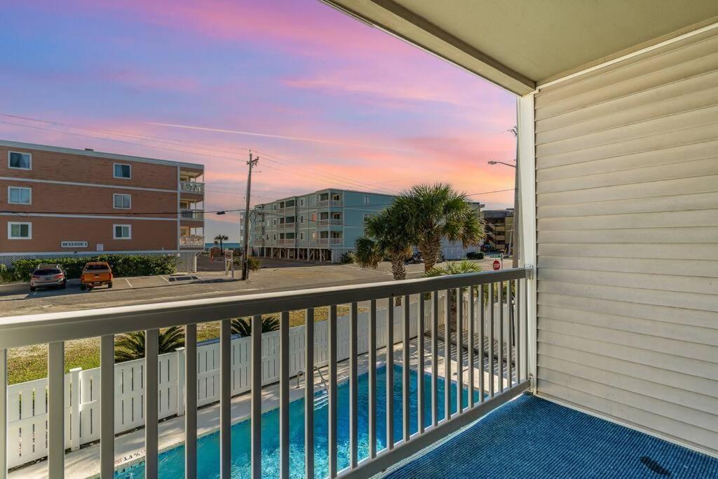 Coastal At The Drifter *