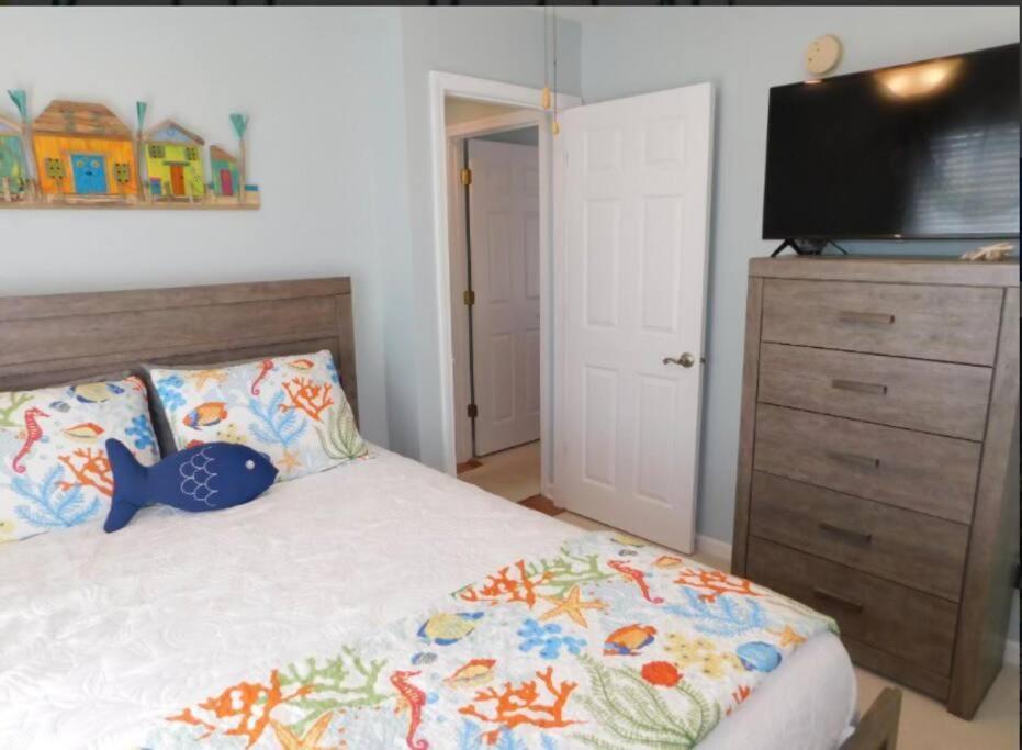 Holiday home 7022 Ocean Lakes Golf Cart Included-beach Bum