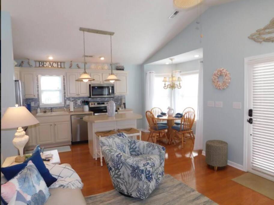 7022 Ocean Lakes Golf Cart Included-beach Bum * Myrtle Beach