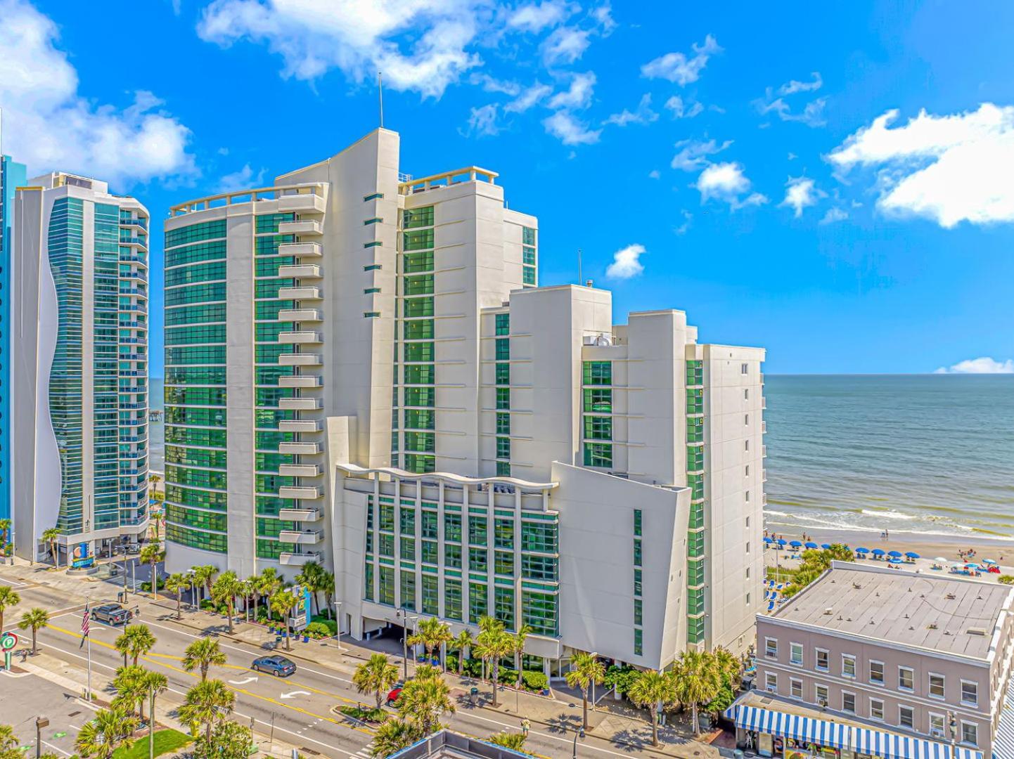 Holiday home 1 Bedroom Oceanview Penthouse At Sandy Beach! 1905 *