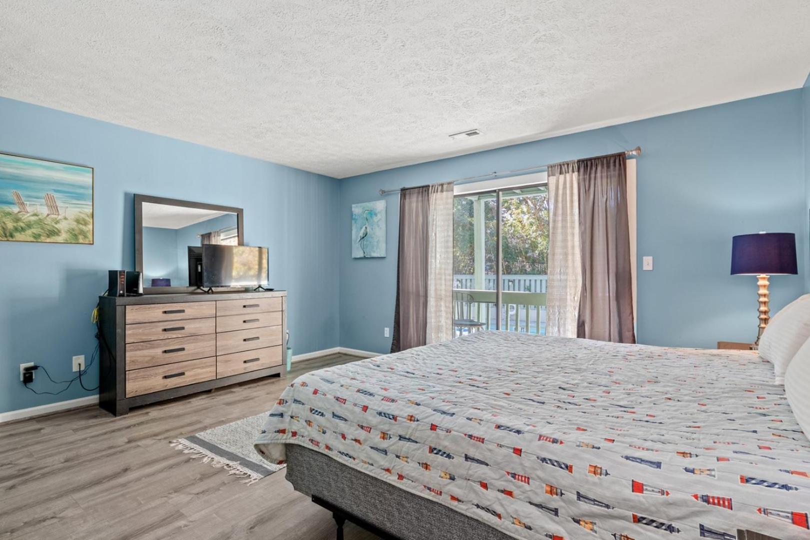 Dry Dock 101 Apartment