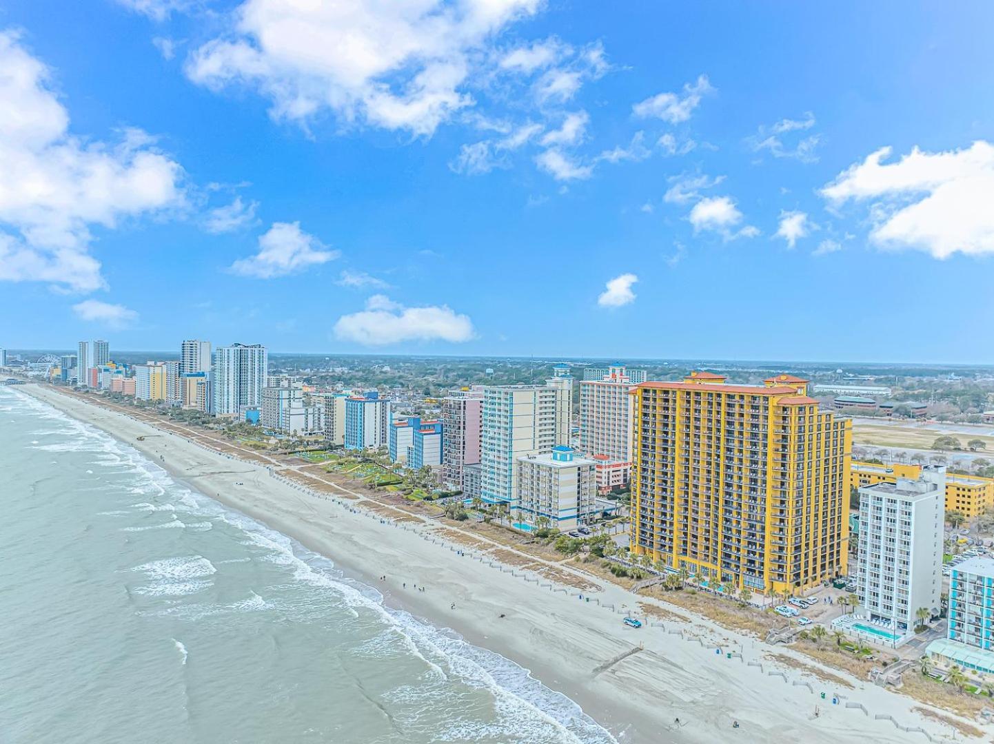 Holiday home Stunning And Spacious 3 Bedroom Condo-immaculate Oceanfront Views! Anderson 211