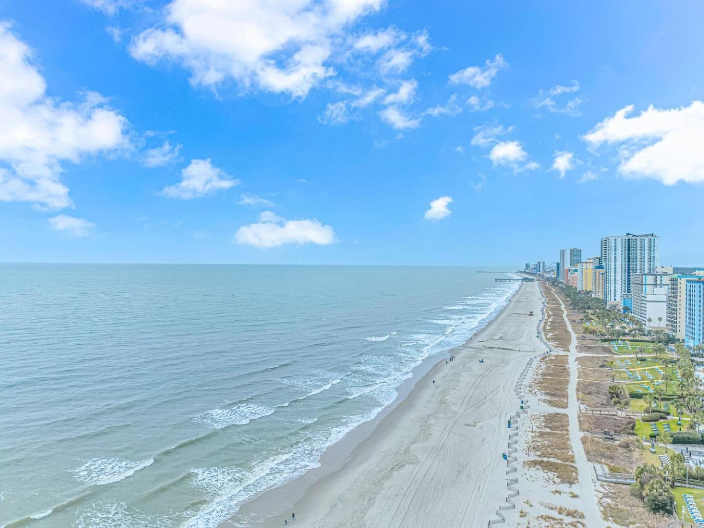 Stunning And Spacious 3 Bedroom Condo-immaculate Oceanfront Views! Anderson 211 Myrtle Beach