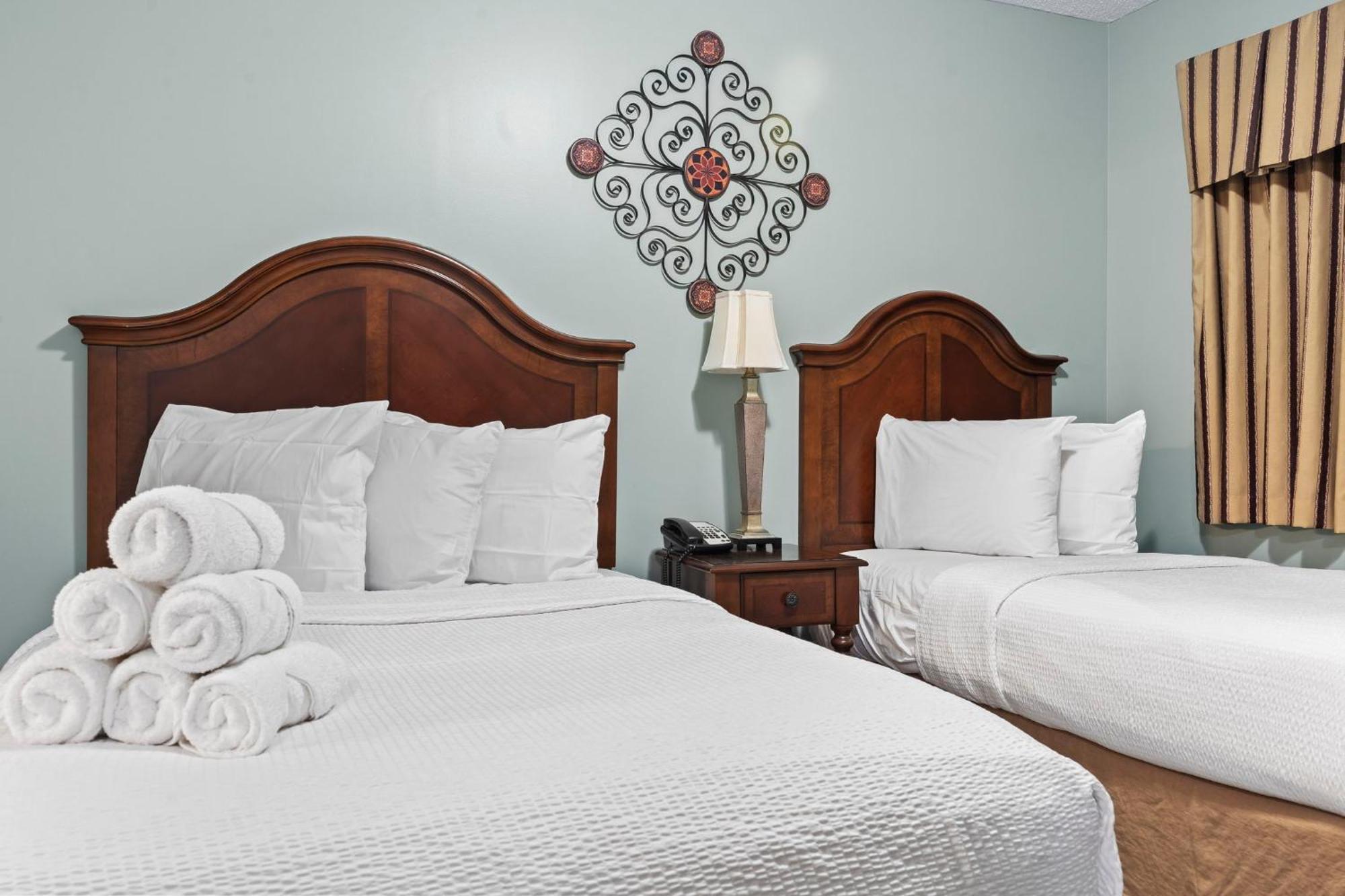 Stunning And Spacious 3 Bedroom Condo-immaculate Oceanfront Views! Anderson 211 Myrtle Beach