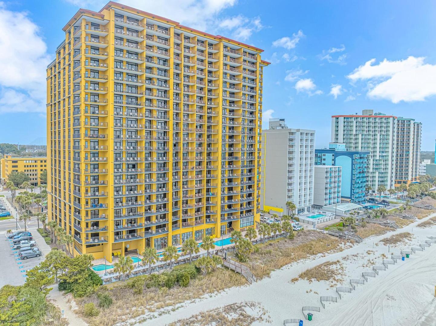 Stunning And Spacious 3 Bedroom Condo-immaculate Oceanfront Views! Anderson 211