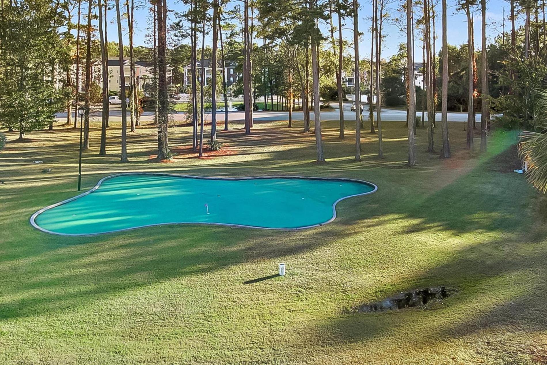Tees And Greens At River Oaks Golf And Tennis *