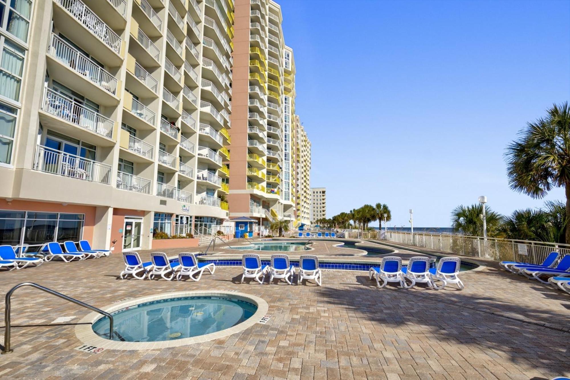 Baywatch 1122 Apartment