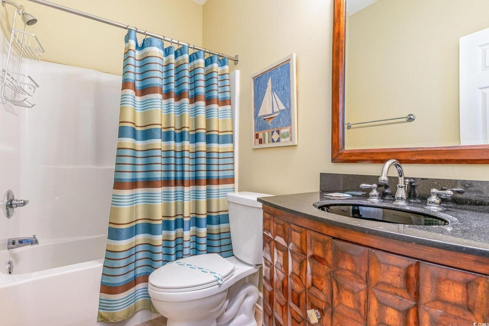 Captivating 4 Bedroom House With Double Balconies And A Community Pool-angler 3 * Myrtle Beach