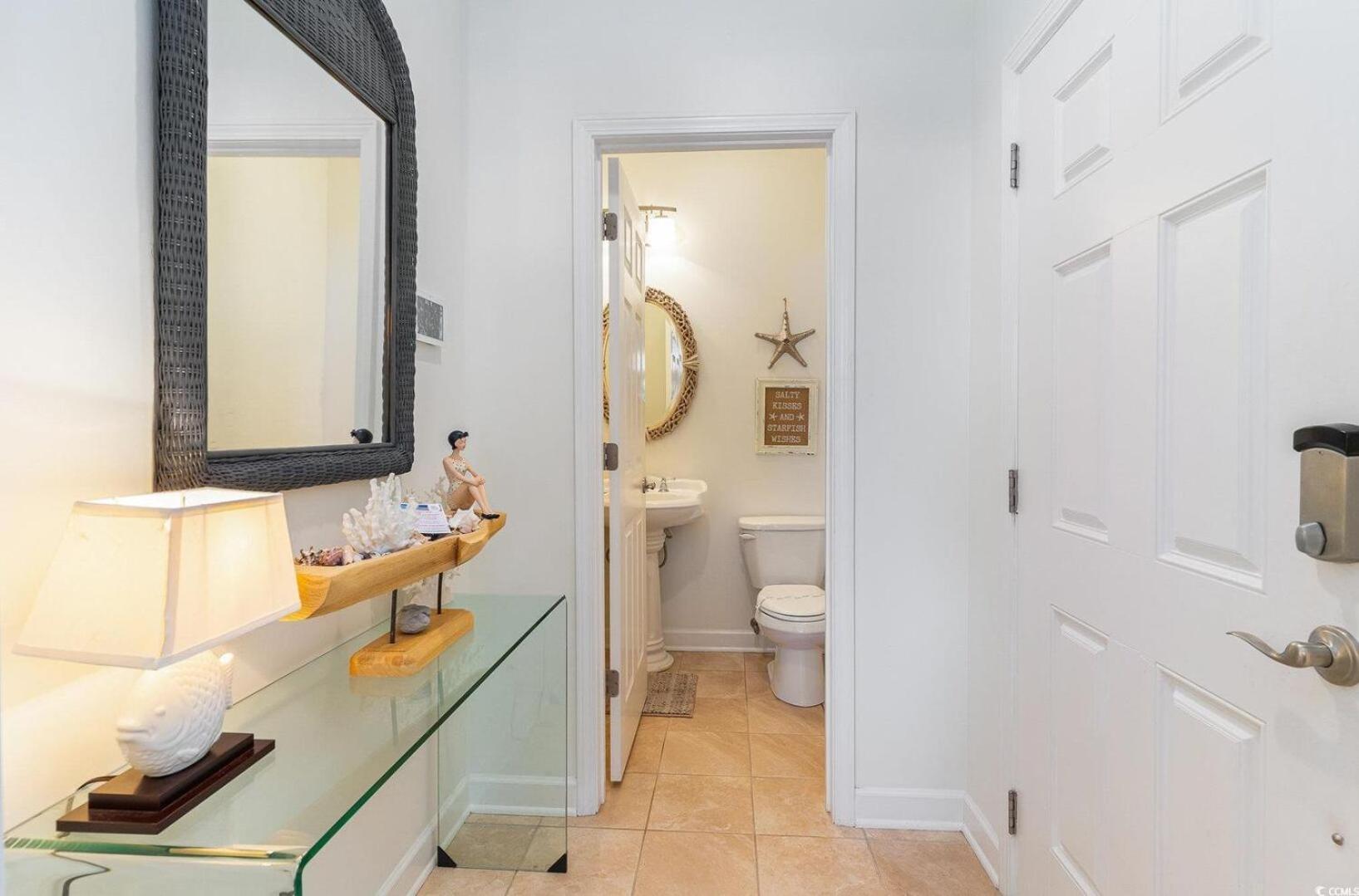 Holiday home Captivating 4 Bedroom House With Double Balconies And A Community Pool-angler 3 *