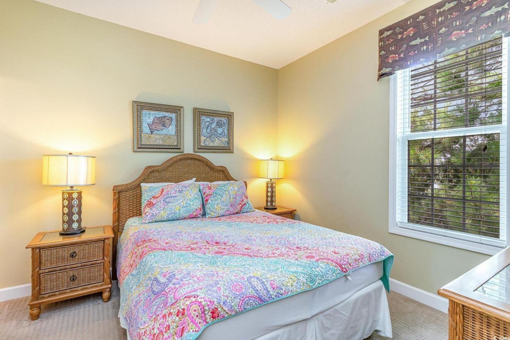 Captivating 4 Bedroom House With Double Balconies And A Community Pool-angler 3 *