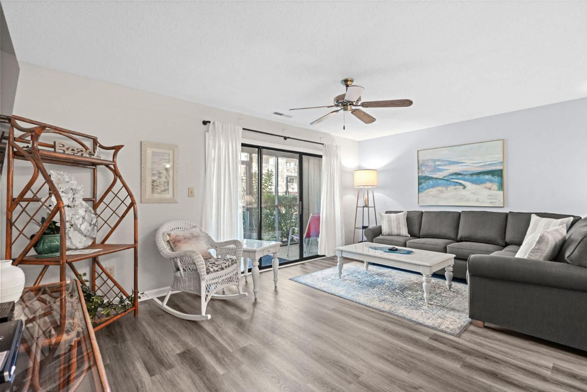 30c Gcr- Updated Poolside Paradise Holiday home