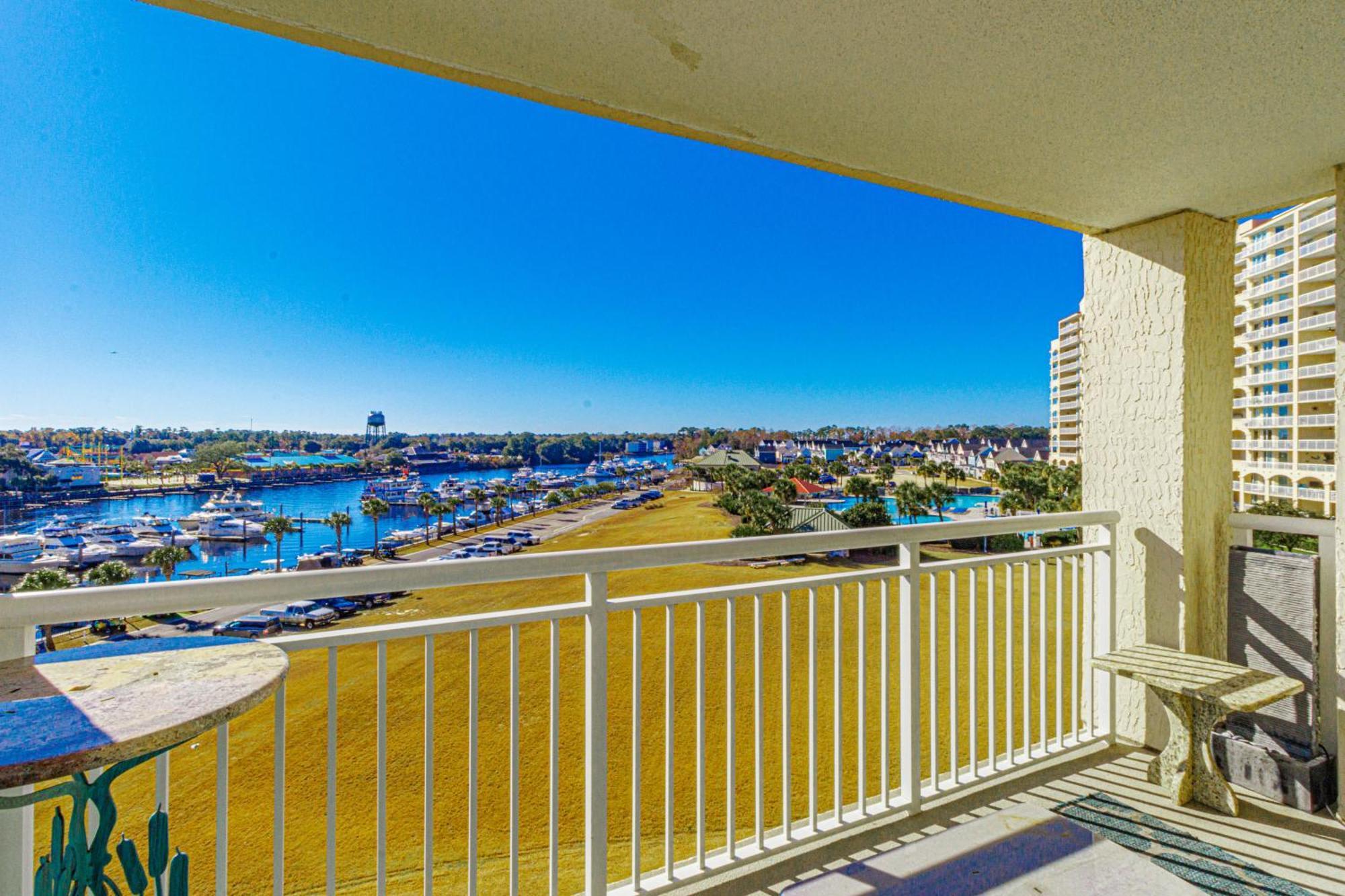 Magnificent 2 Bedroom With Marina Views! Yacht Club 1-501 A&c Myrtle Beach