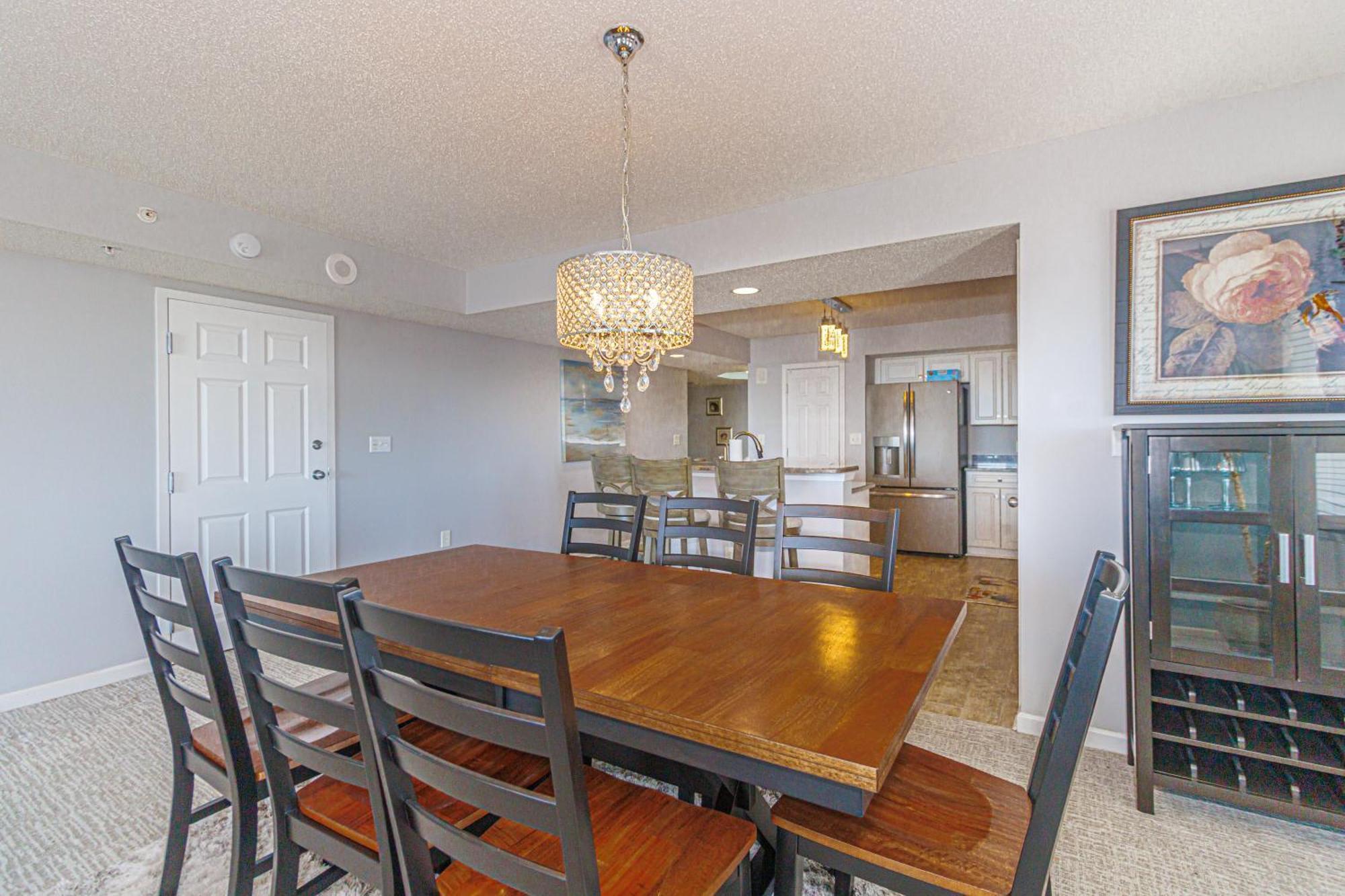 Magnificent 2 Bedroom With Marina Views! Yacht Club 1-501 A&c Holiday home