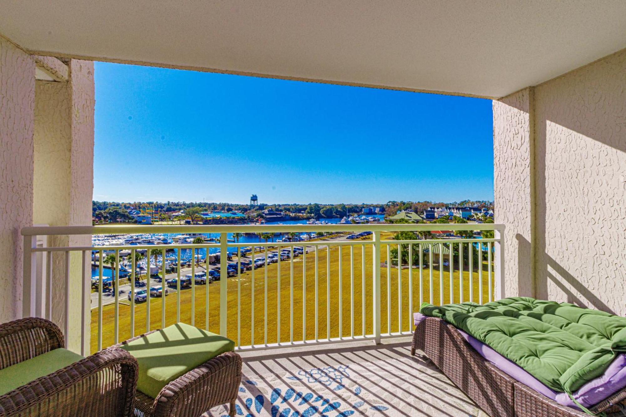 Marvelous King With Marina Views! Yacht Club 1-501 C * Myrtle Beach