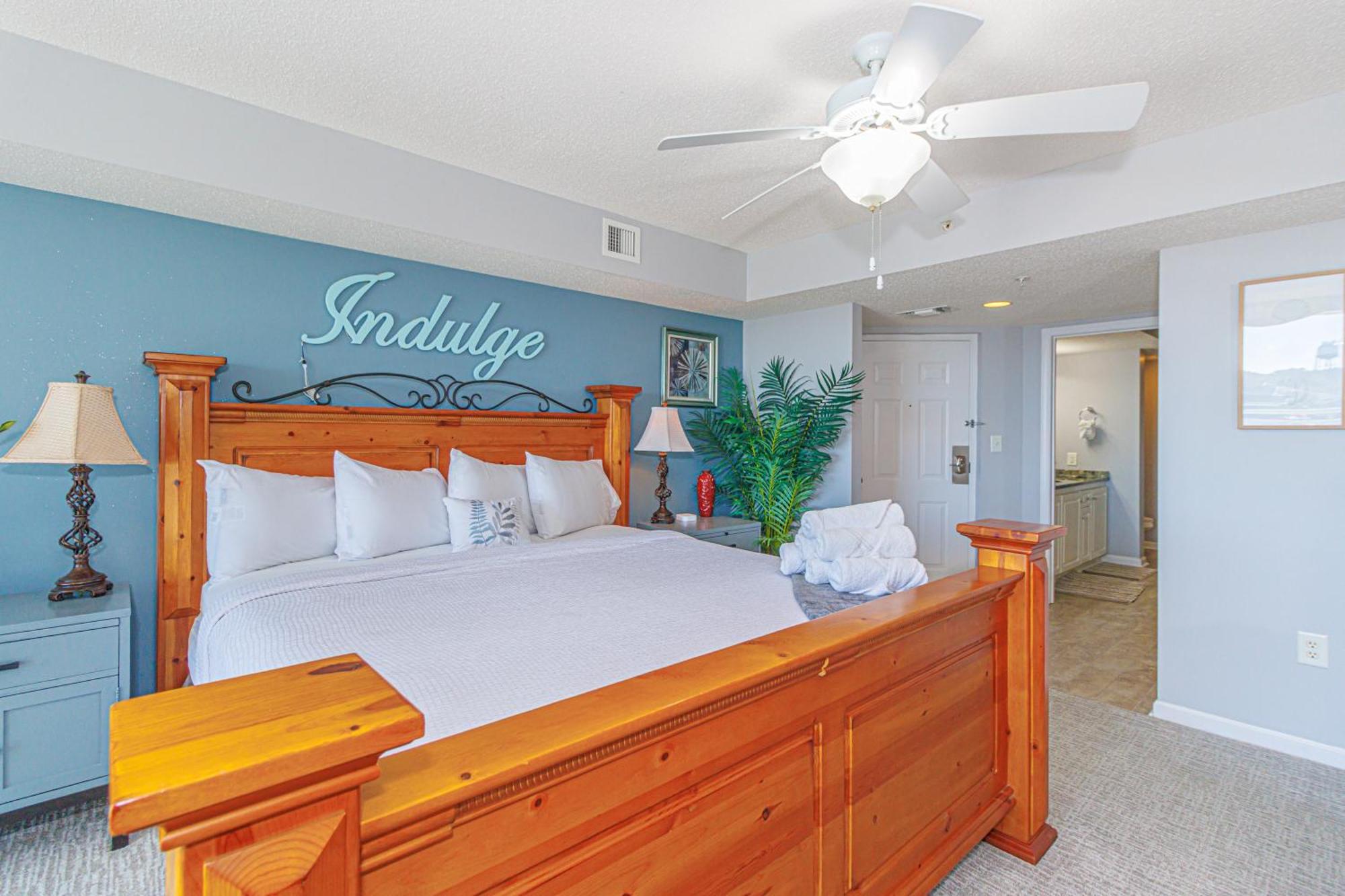 Marvelous King With Marina Views! Yacht Club 1-501 C Myrtle Beach