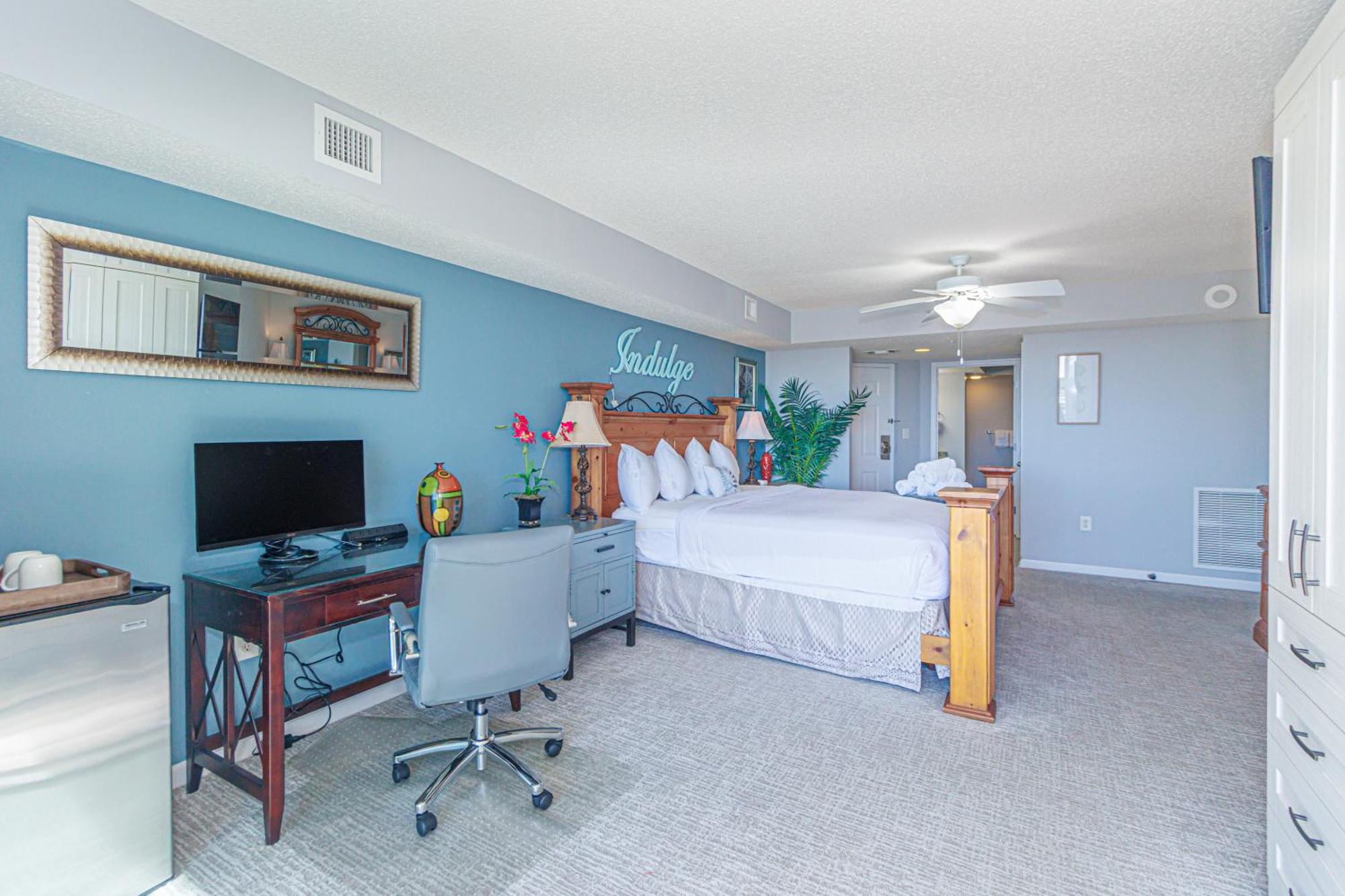 Marvelous King With Marina Views! Yacht Club 1-501 C Myrtle Beach